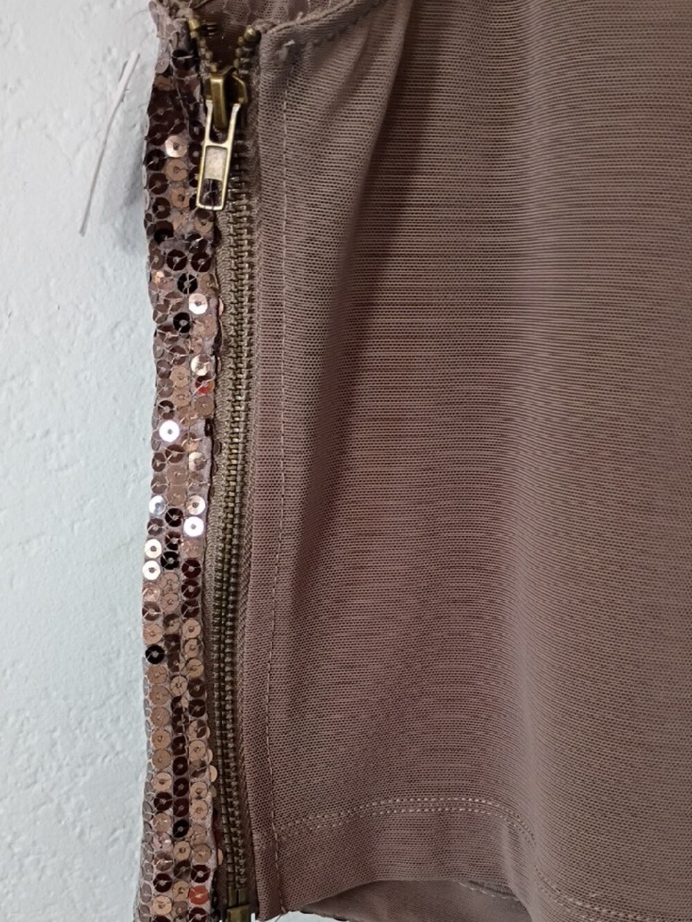 Anthropologie Women's Keyhole Sequin Crop Top Size L - Picture 8 of 13
